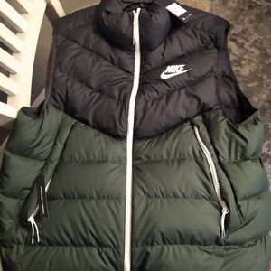 Nike vest size xxl brand new